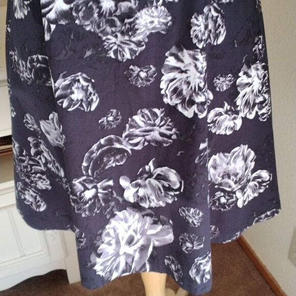 Prabal Gurung for Target Fit and Flare Dress - Picture 3 of 12